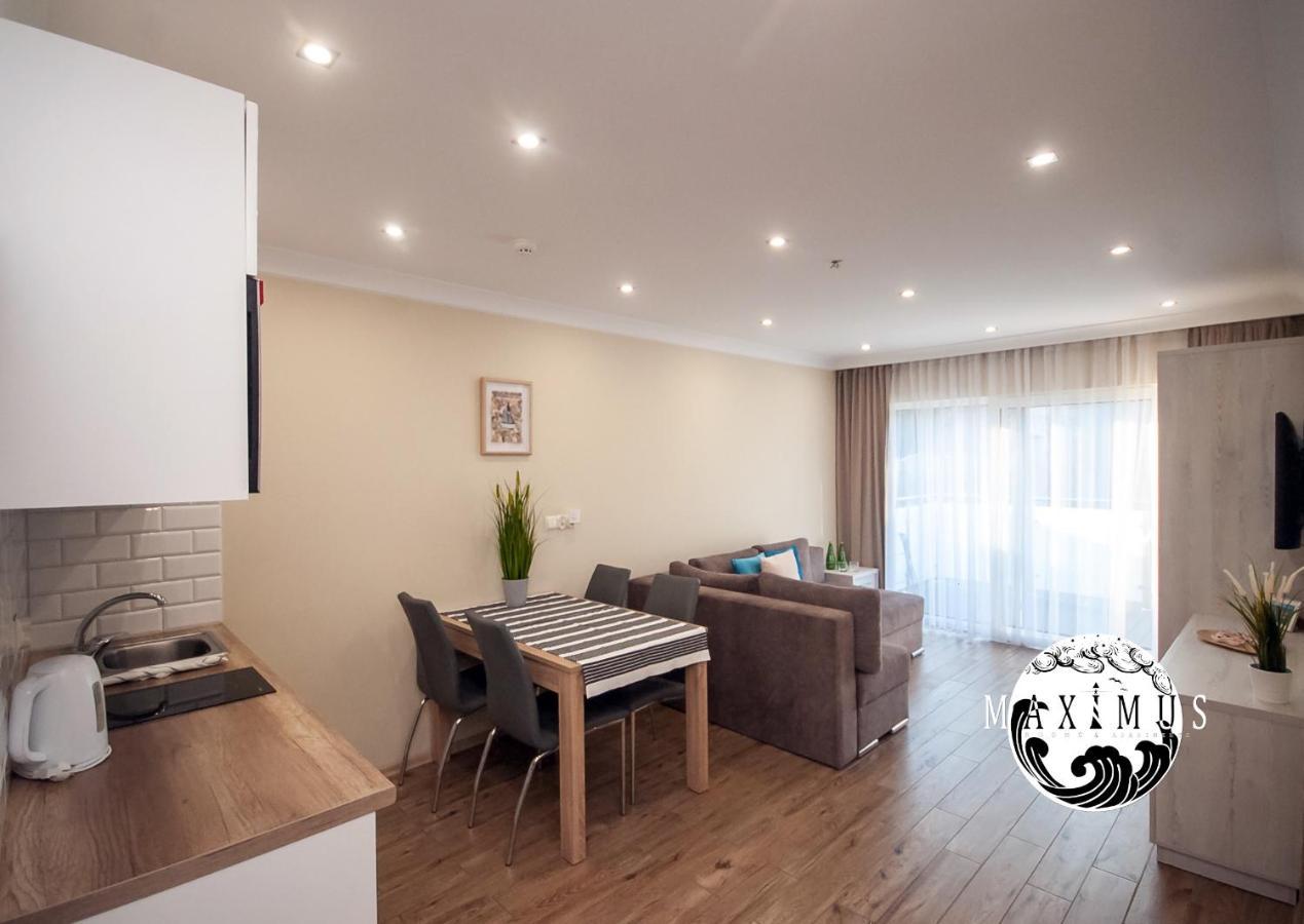 Maximus II Appartement Ustka Buitenkant foto